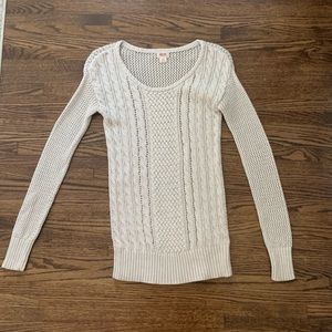 Mossimo cable knit sweater